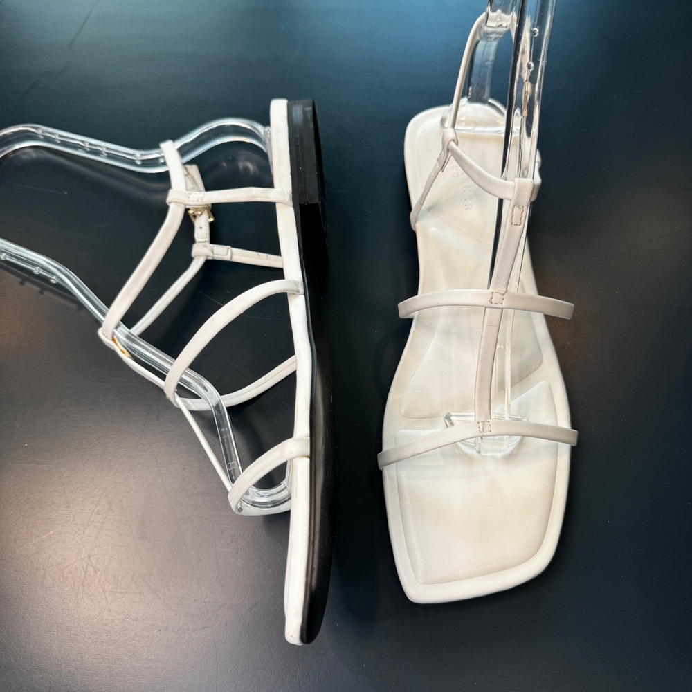Marc Fisher LTD Women 9 White Strappy Square Toe Flat Sandal Ankle Strap Summer